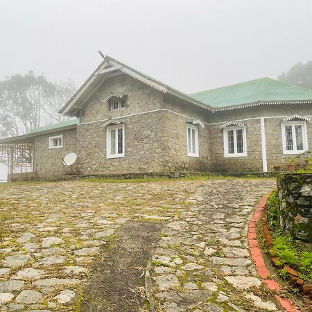 Thottom Stays Private Bungalow Munnar Bagian luar foto